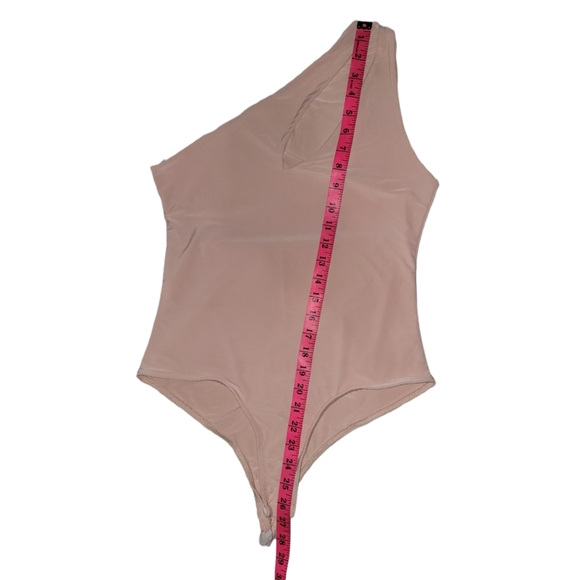 Carli Bybel x Missguided Pastel Bodysuit - Picture 6 of 8